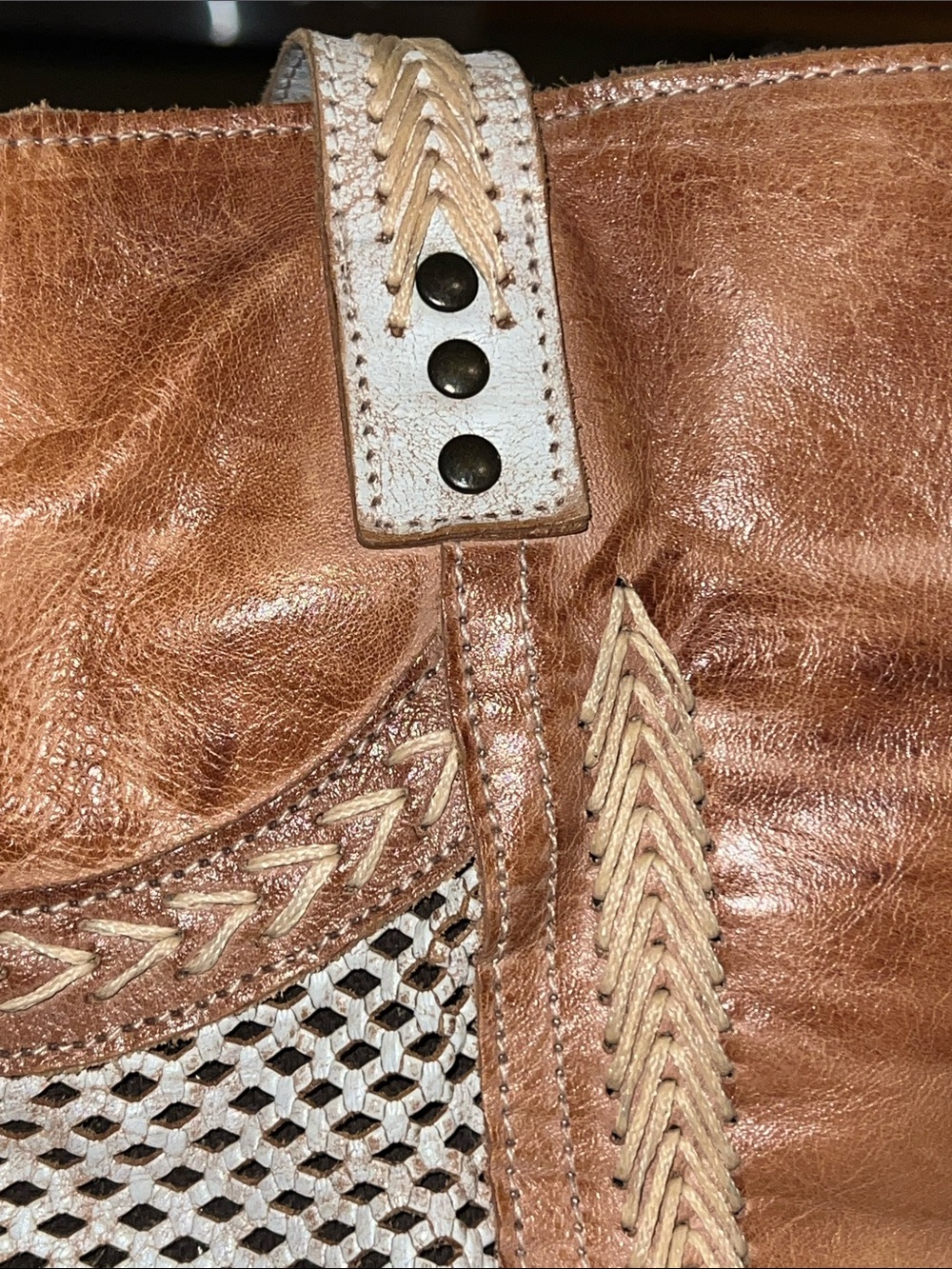 Bed|Stü Amelie Tote Bag Purse Nectar Lux Tan Rustic Handmade Purse - Picture 15 of 16